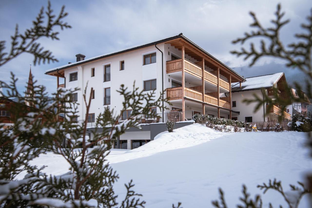 Hotel B&B Feldmessner Brunico Bagian luar foto