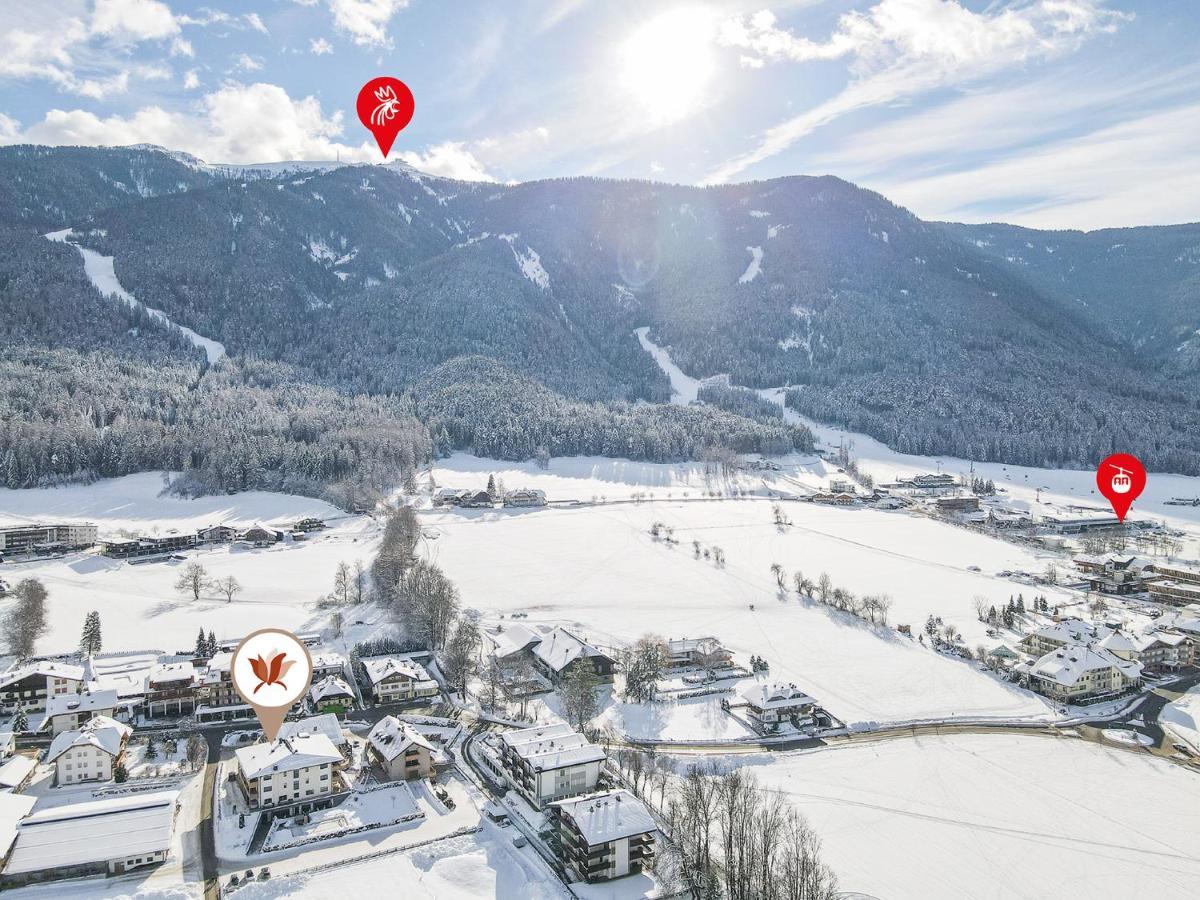 Hotel B&B Feldmessner Brunico Bagian luar foto