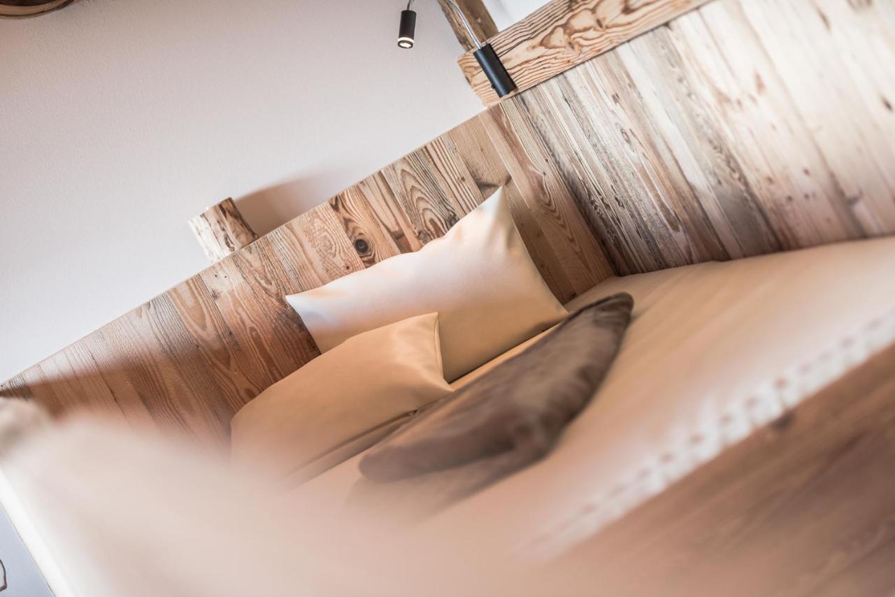 Hotel B&B Feldmessner Brunico Bagian luar foto