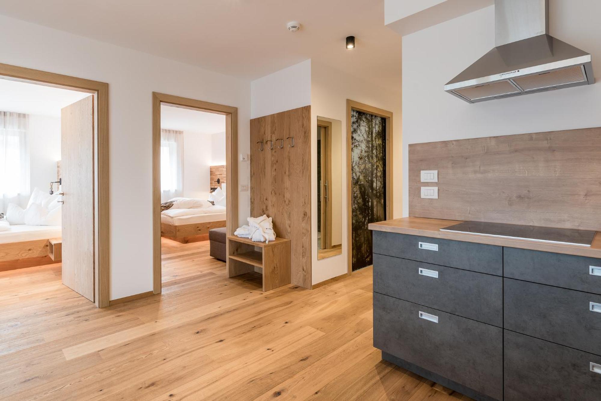 Hotel B&B Feldmessner Brunico Bagian luar foto